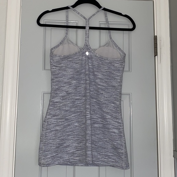 lululemon athletica gray and black top - Picture 2 of 4